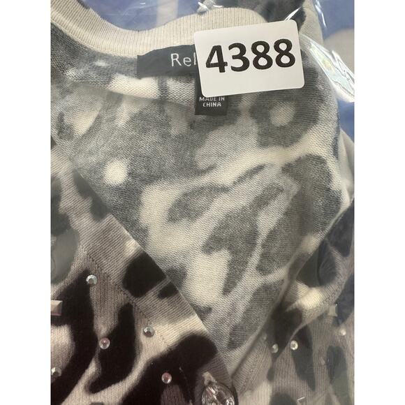 Relativity M Button Front Cardigan Sweater 3/4 Sleeve Bling Black Gray Print - Picture 9 of 9